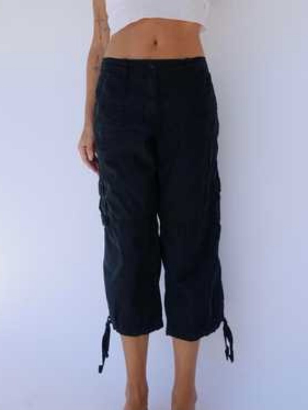 Ann Taylor black crop cargo Capris Nwt Size 8 Petite